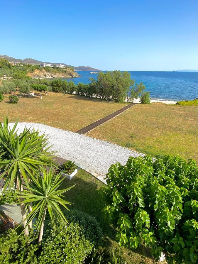 Beach House Set In A Beautiful Bay Karystos  Exterior foto